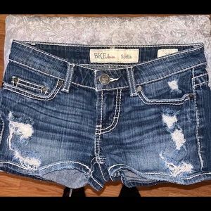 Size 24 BKE Stella shorts
